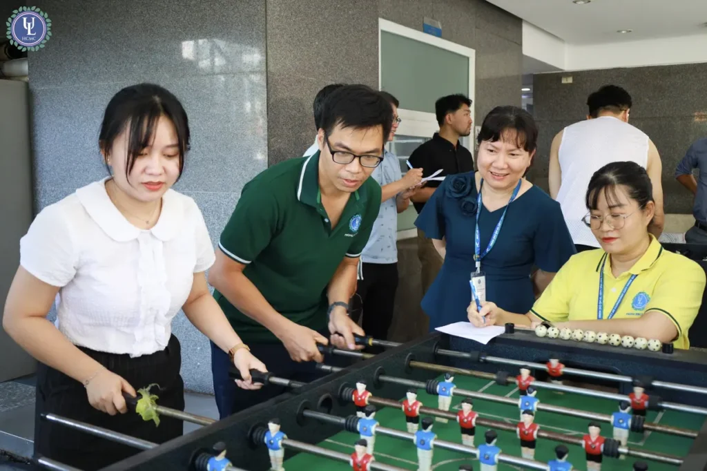 Sự phối hợp nhịp nhàng và khéo léo giữa các vận động viên
